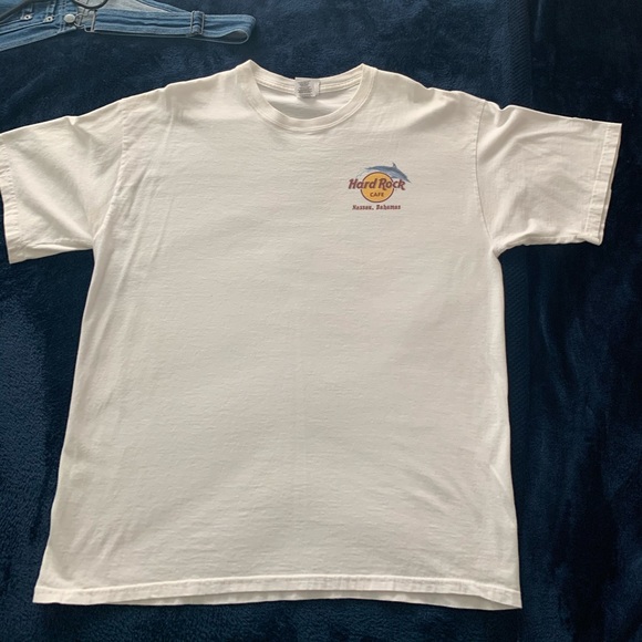 Hard Rock Cafe Tee - Picture 2 of 6